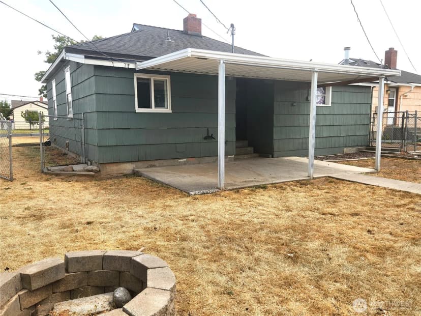 Property photo for 129 F Street Ne, Ephrata photo 13