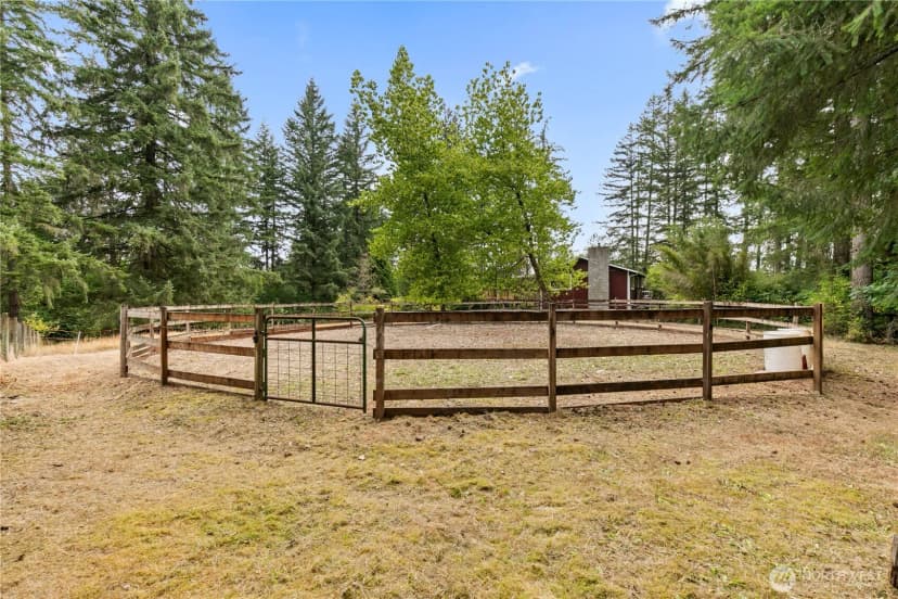 Property photo for 9901 Mason Street Sw, Olympia photo 29