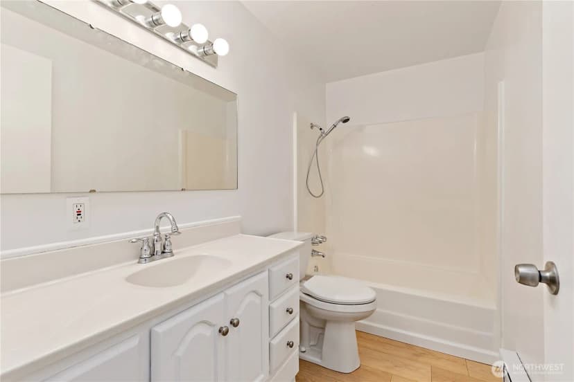 Property photo for 9901 Mason Street Sw, Olympia photo 14