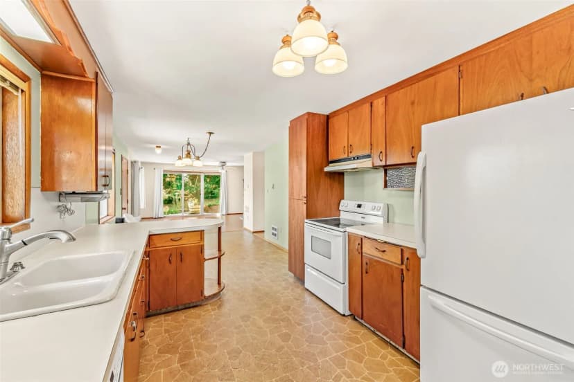 Property photo for 2120 Lake Avenue, Snohomish photo 9