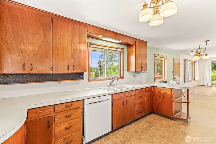 Property photo for 2120 Lake Avenue, Snohomish photo 11