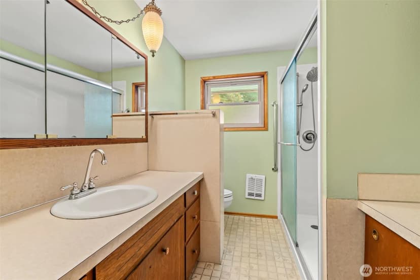 Property photo for 2120 Lake Avenue, Snohomish photo 13