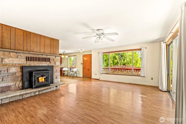 Property photo for 2120 Lake Avenue, Snohomish photo 4