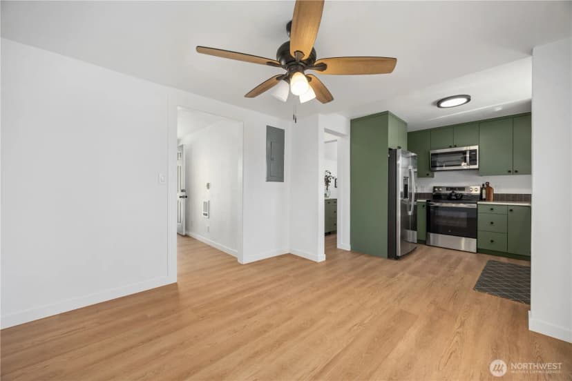 Property photo for 325 E Highland Avenue, Chelan photo 23