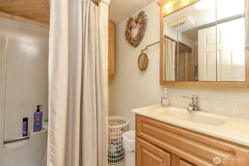 Property photo for 20209 69th Avenue E, Spanaway photo 25