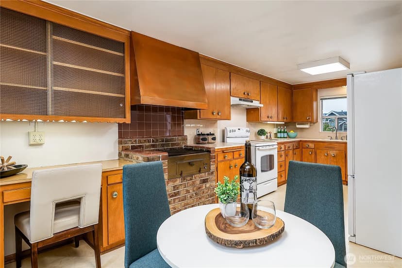 Property photo for 13014 8th Avenue Nw, Seattle photo 13