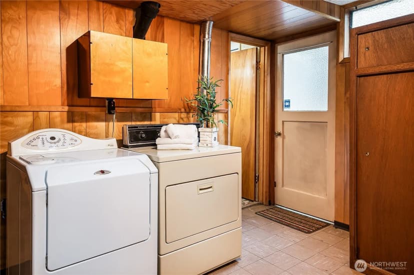 Property photo for 13014 8th Avenue Nw, Seattle photo 25