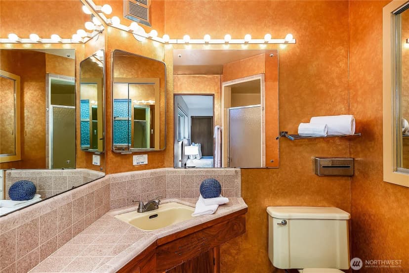 Property photo for 13014 8th Avenue Nw, Seattle photo 19