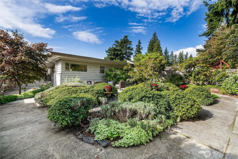 Property photo for 13014 8th Avenue Nw, Seattle photo 6