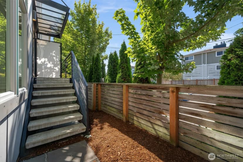 Property photo for 630 Nw 85th Street #unit A, Seattle photo 2