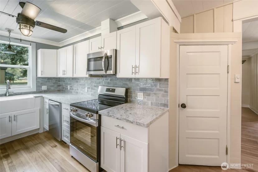 Property photo for 26706 Park Avenue, Ocean Park photo 12