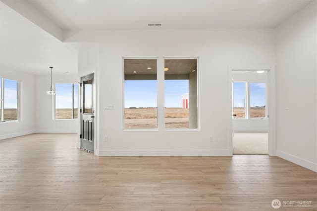 Property photo for 1269 E Mt Hood Street, Othello photo 4