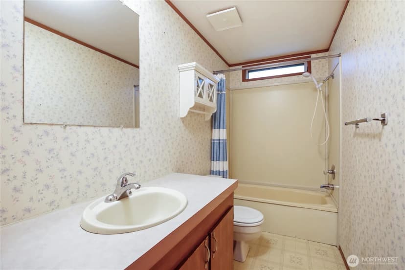 Property photo for 80 E Skookum Drive, Shelton photo 16