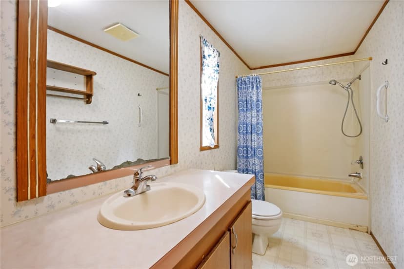 Property photo for 80 E Skookum Drive, Shelton photo 11