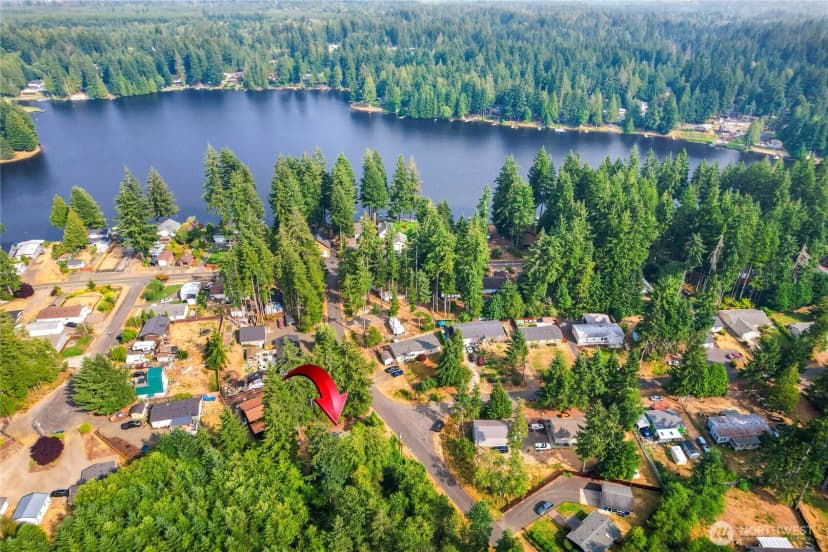 Property photo for 80 E Skookum Drive, Shelton photo 24
