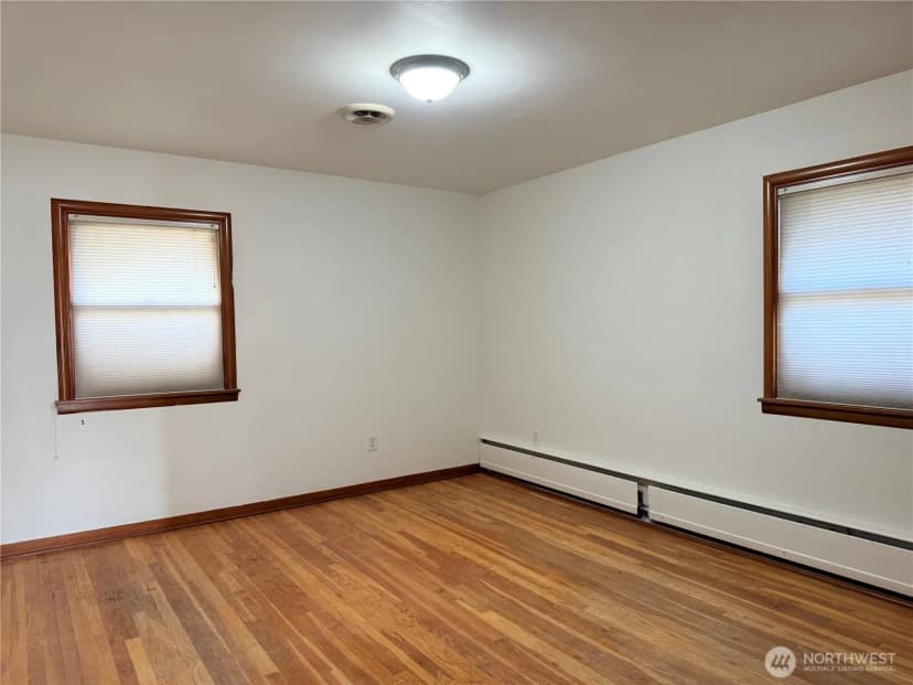 Property photo for 702 E 2nd Avenue, Odessa photo 15
