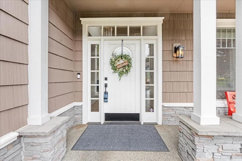 Property photo for 3612 Spyglass Drive Ne, Tacoma photo 5