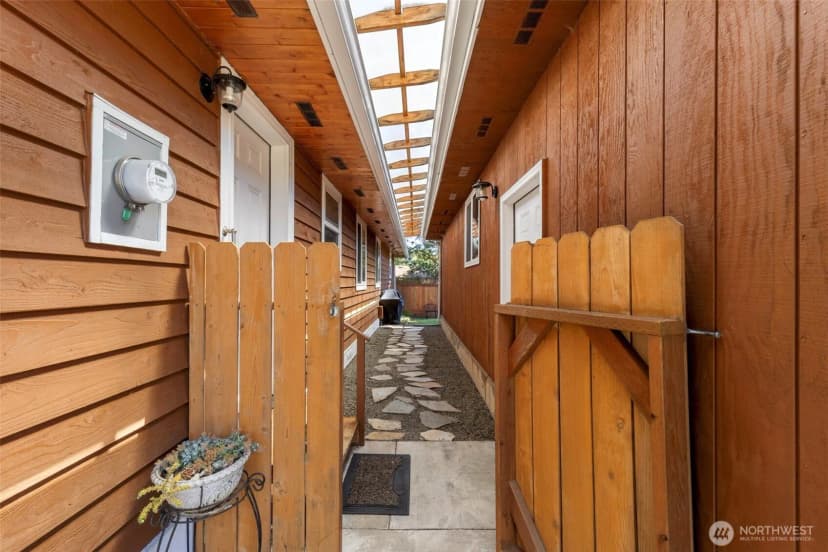 Property photo for 82 S Victory Avenue, Port Townsend photo 28