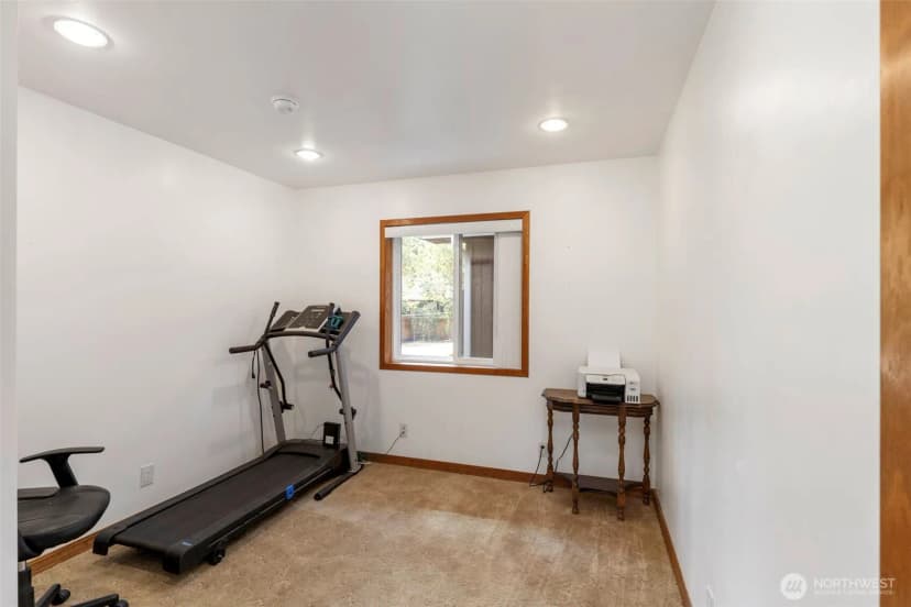 Property photo for 82 S Victory Avenue, Port Townsend photo 18