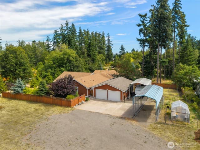 Property photo for 82 S Victory Avenue, Port Townsend photo 2