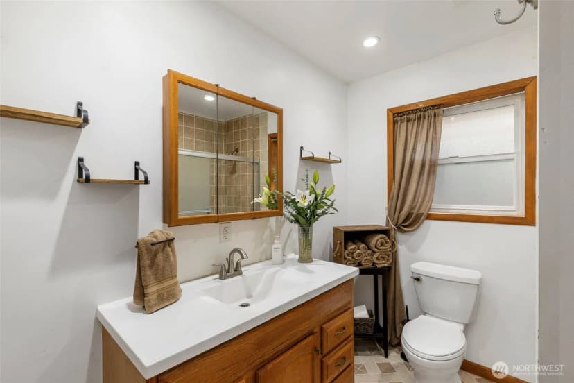 Property photo for 82 S Victory Avenue, Port Townsend photo 19