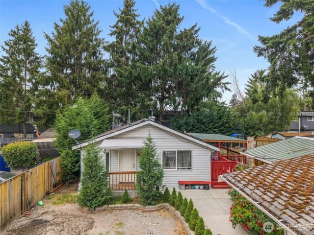 Property photo for 501 26th Street Se, Auburn
