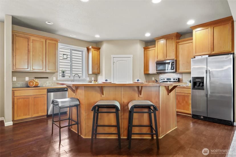 Property photo for 3604 Bacall Street Ne, Lacey photo 8
