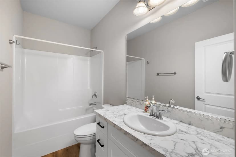 Property photo for 530 E Aycliffe Drive, Shelton photo 16