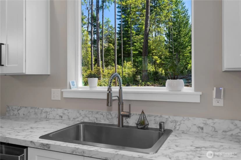 Property photo for 530 E Aycliffe Drive, Shelton photo 5