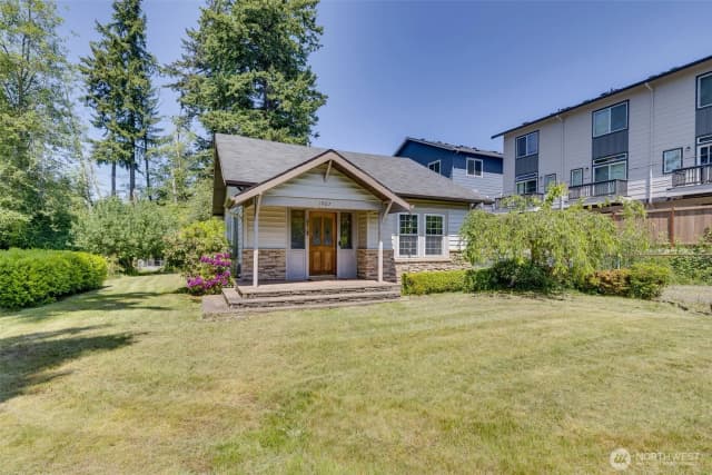 Property photo for 1907 100th Street Sw, Everett photo 2