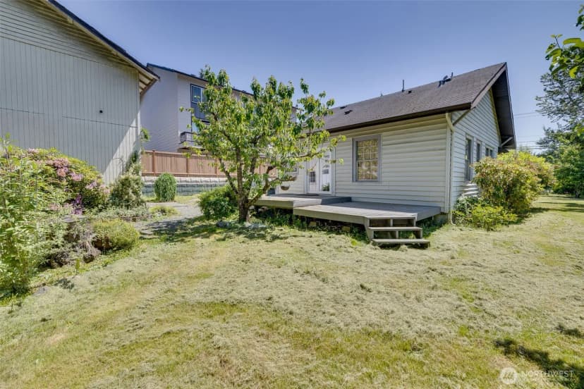 Property photo for 1907 100th Street Sw, Everett photo 19