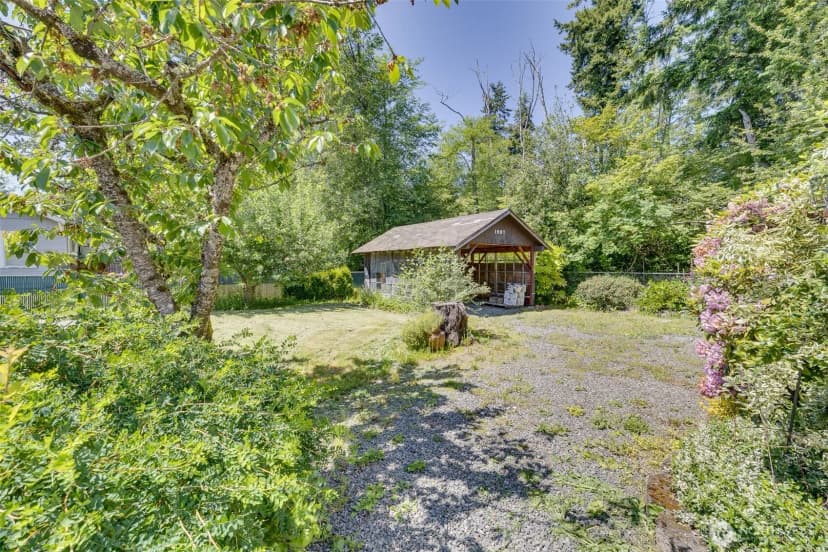 Property photo for 1907 100th Street Sw, Everett photo 21