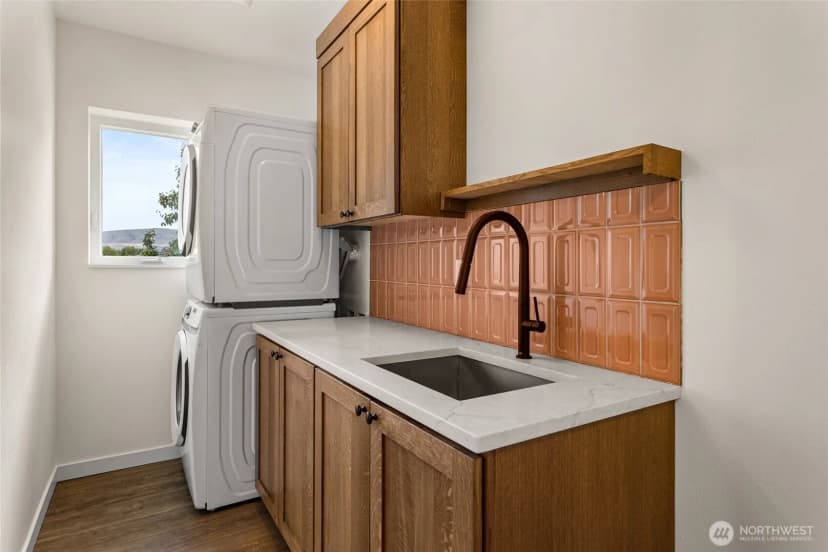 Property photo for 2160 Cove Road, Ellensburg photo 17