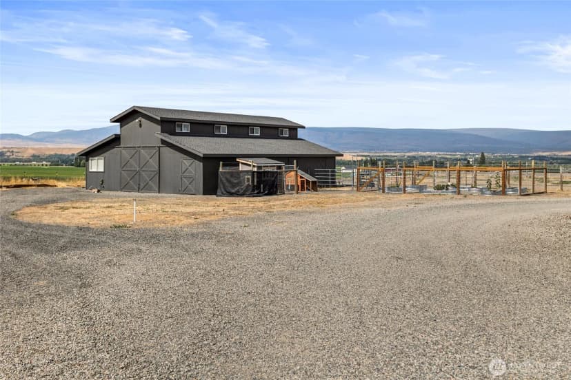 Property photo for 2160 Cove Road, Ellensburg photo 34