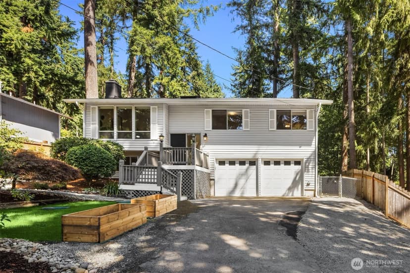 Property photo for 1026 212th Avenue Ne, Sammamish photo 3