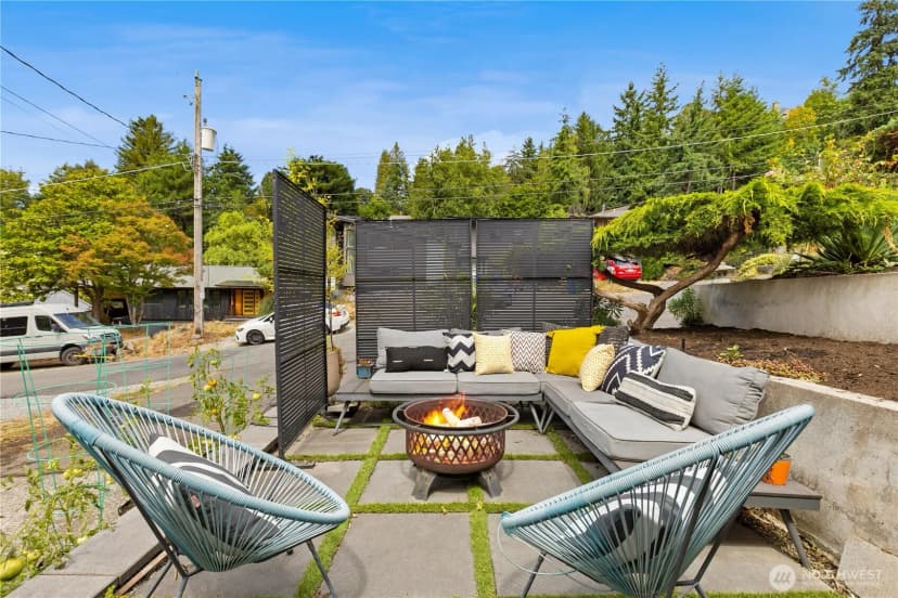 Property photo for 4329 Sw Cloverdale Street, Seattle photo 37