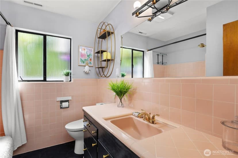 Property photo for 4329 Sw Cloverdale Street, Seattle photo 16