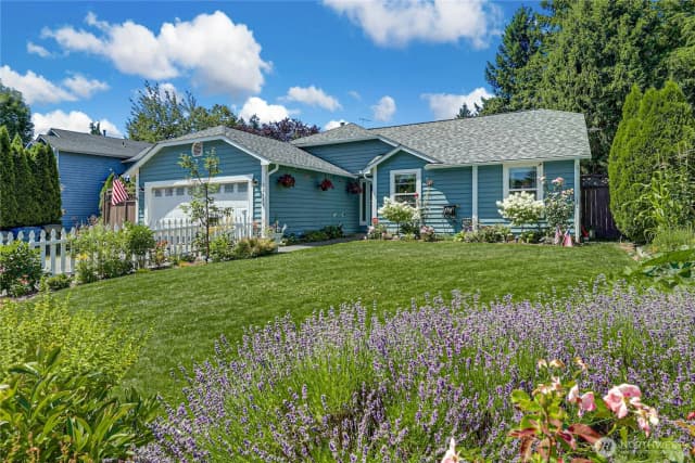 Property photo for 22119 124th Avenue Se, Kent photo 2