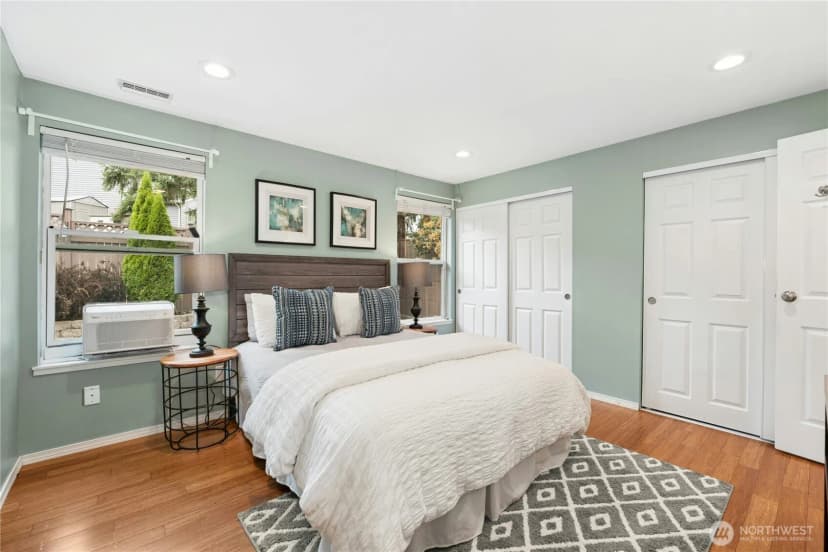 Property photo for 22119 124th Avenue Se, Kent photo 17