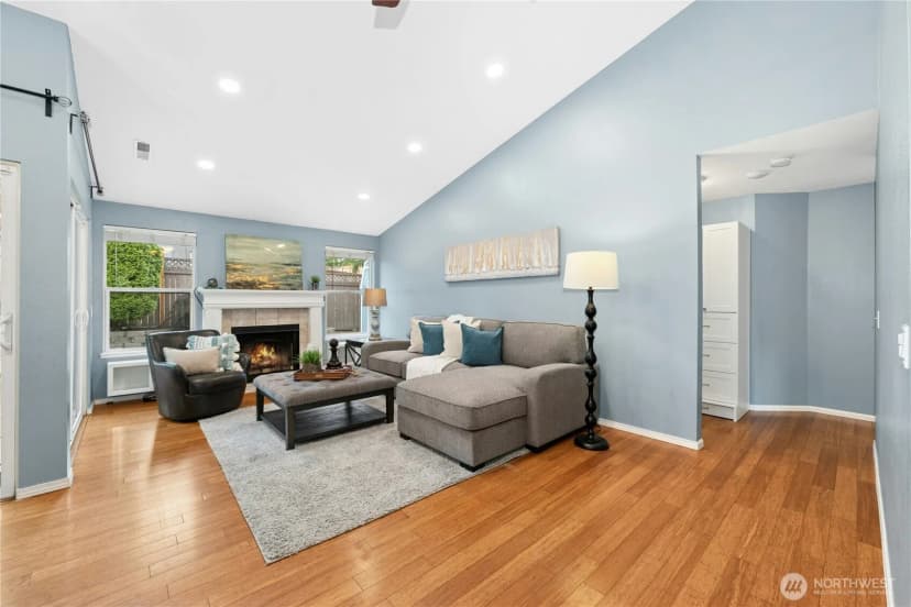 Property photo for 22119 124th Avenue Se, Kent photo 12