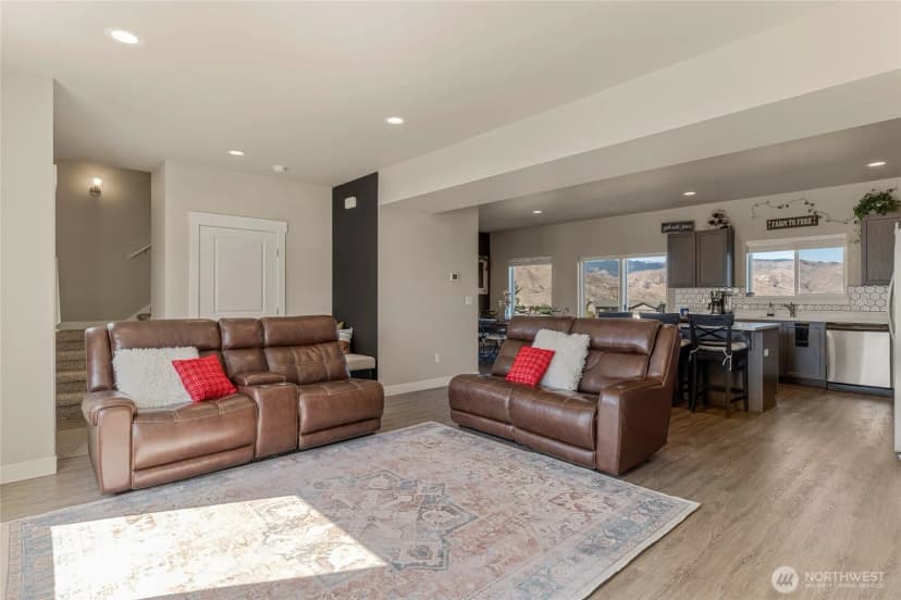 Property photo for 2243 S Mystical Loop, East Wenatchee photo 7