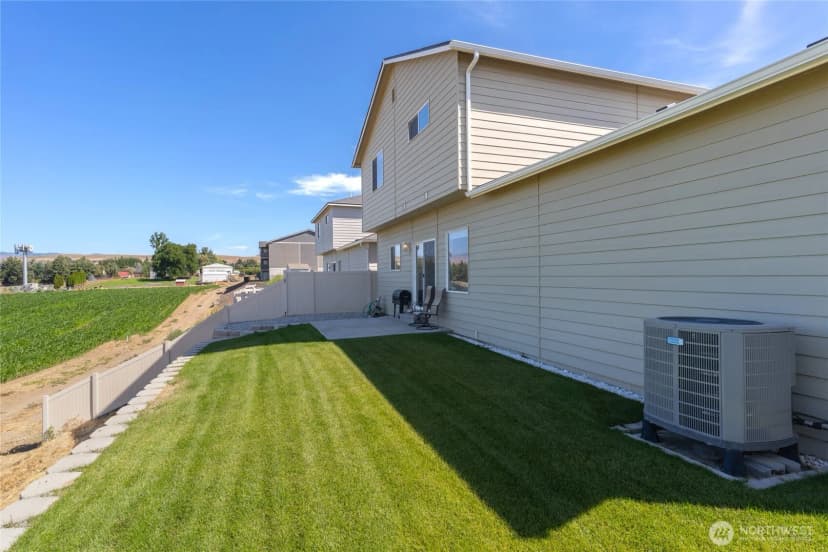 Property photo for 2243 S Mystical Loop, East Wenatchee photo 18