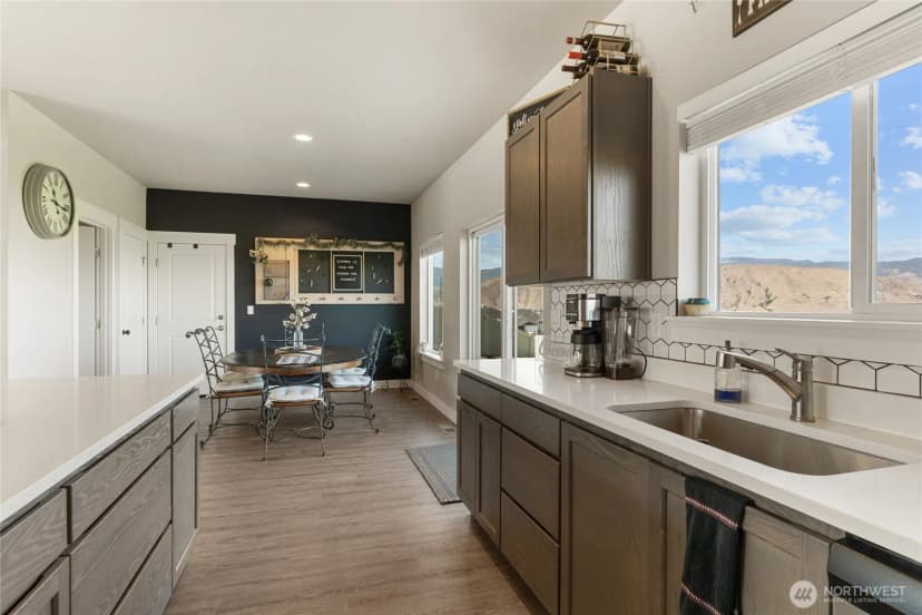 Property photo for 2243 S Mystical Loop, East Wenatchee photo 11
