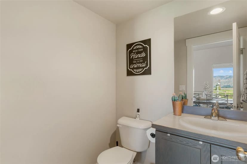 Property photo for 2243 S Mystical Loop, East Wenatchee photo 19