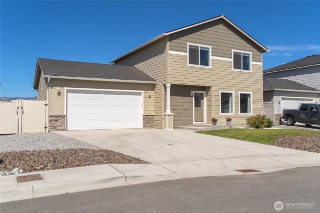 Property photo for 2243 S Mystical Loop, East Wenatchee photo 2
