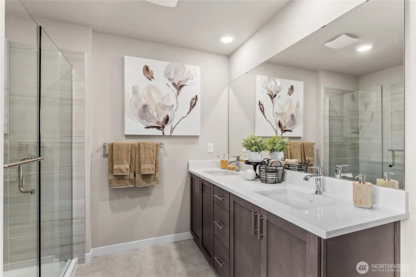 Property photo for 10432 135th Avenue Ne #45, Kirkland photo 17