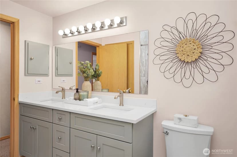 Property photo for 18938 34th Avenue S, Sea Tac photo 14