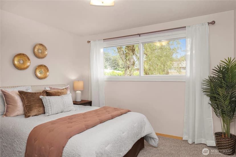 Property photo for 18938 34th Avenue S, Sea Tac photo 12