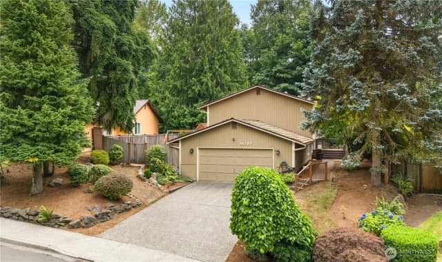 Property photo for 14707 Ne 177th Street, Woodinville photo 2
