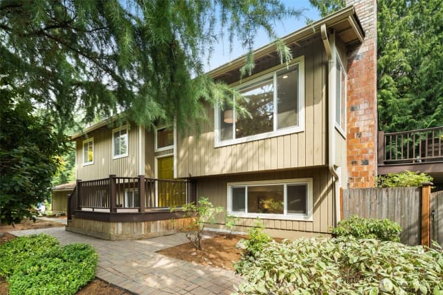 Property photo for 14707 Ne 177th Street, Woodinville photo 3